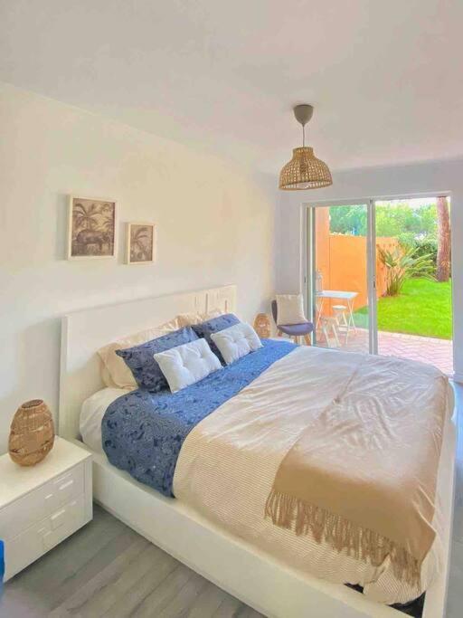 Charmoso Apartamento Na Herdade Da Aroeira Aroeira  Luaran gambar