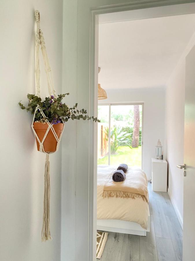 Charmoso Apartamento Na Herdade Da Aroeira Aroeira  Luaran gambar